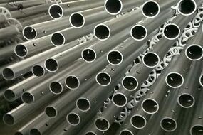 Pipa Scaffolding - Dinamis Inti Sejahtera